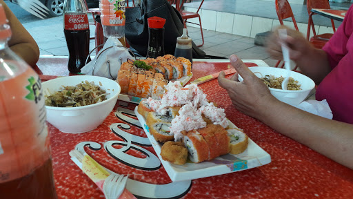Sushi Express Cumbres, Juan de Garay 704, Cumbres 4º. Sector, 64619 Monterrey, N.L., México, Restaurante sushi | NL