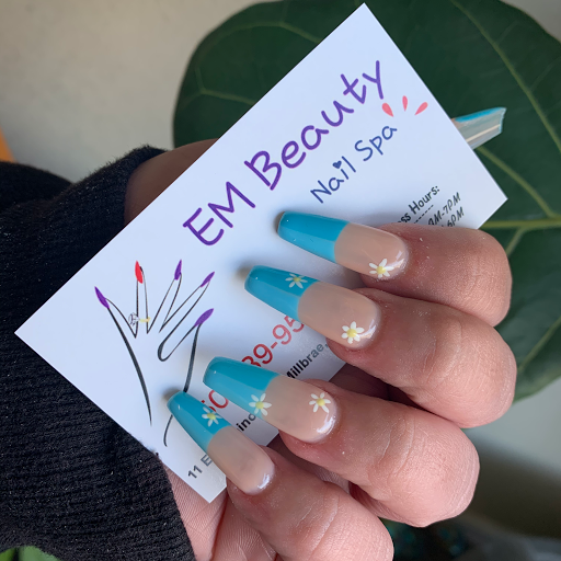 EM Beauty Nail Spa logo