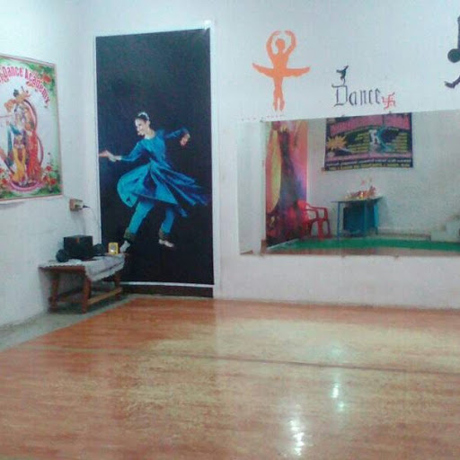 Addict Dance Academy, 34, Dibiyapur Rd, Mahaveer Ganj, Dibiyapur Rd, Mahaveer Ganj, Bidhuli, Auraiya, Uttar Pradesh 206122, India, Bollywood_Dance_Class, state UP