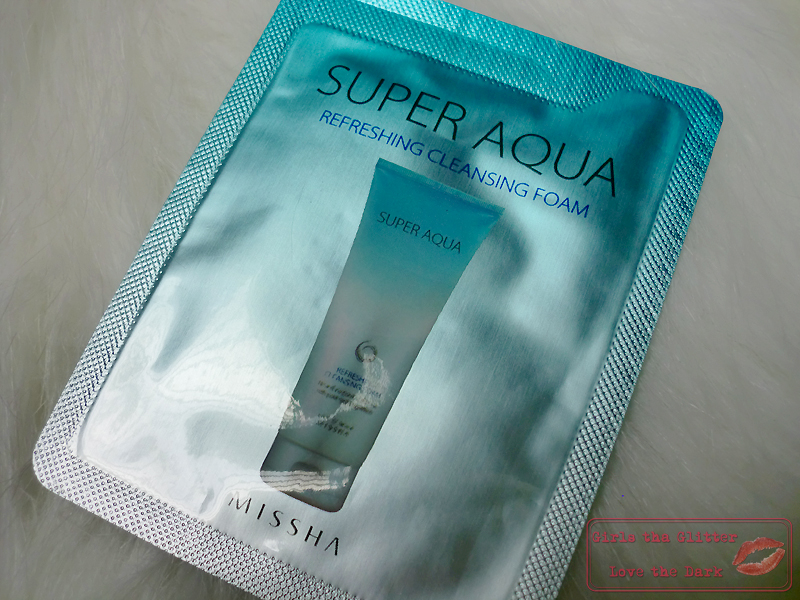 Missha Super Aqua Cleansing Foam