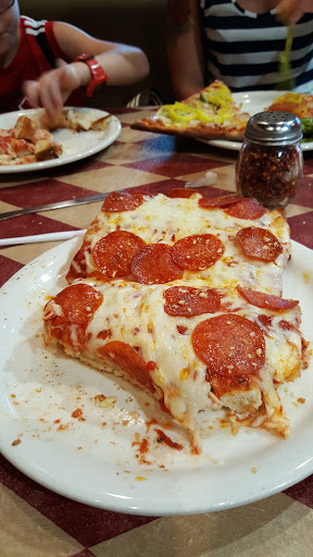Pizza Restaurant «Anthony`s Pizza», reviews and photos, 1811 E Broadway St, Oviedo, FL 32765, USA