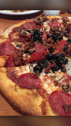 Italian Restaurant «Via Roma Pizzeria con Cucina», reviews and photos, 1230 Sunset Blvd #600, Rocklin, CA 95765, USA