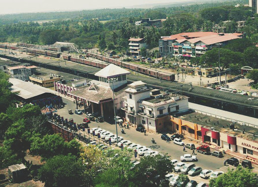 Thrisur, R.S Road, Veliyannur, Thrissur, Kerala 680021, India, Underground_Station, state KL