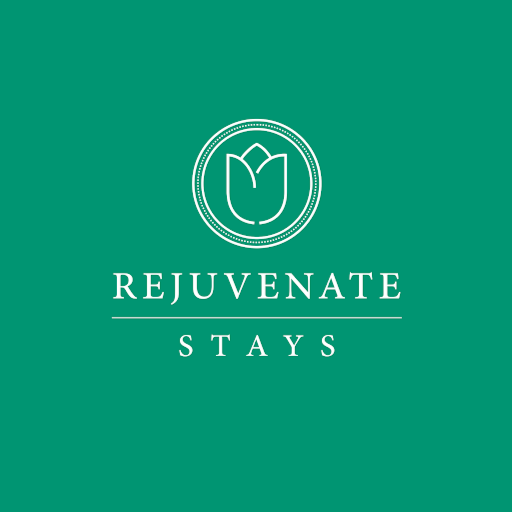 The Ivy on Munro - Rejuvenate Stays logo