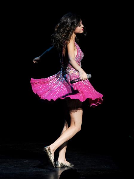 Selena Gomez-3 Selena Gomez - 2011 Concert Of Hope at Gibson Amphitheater