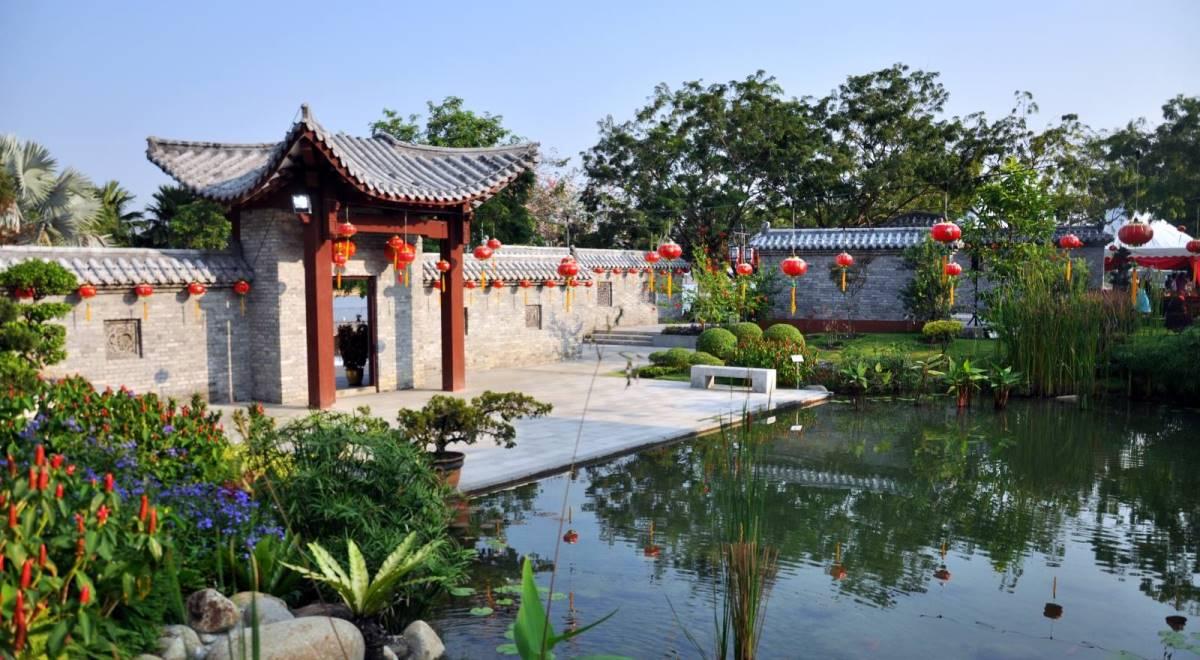 Chinese-Malaysia-Garden-InsideGarden-9-1200x660.jpg