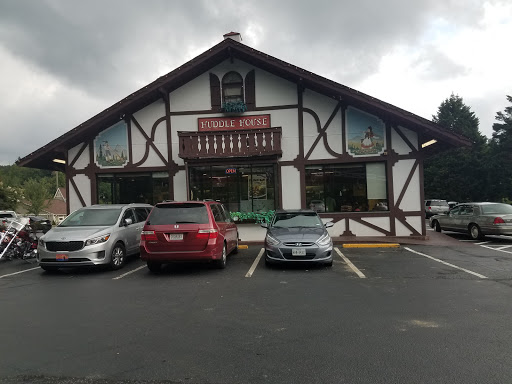 American Restaurant «Huddle House», reviews and photos, 8428 S Main St, Helen, GA 30545, USA