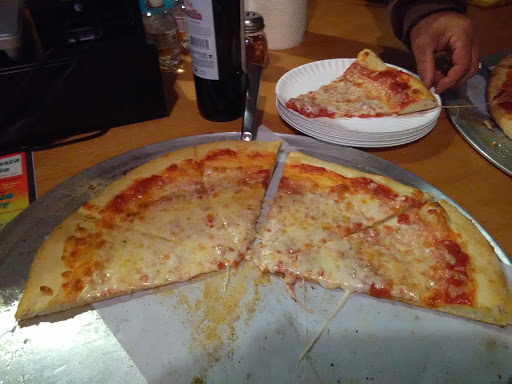Pizza Restaurant «Rasta Pasta Pizzeria», reviews and photos, 507 Rantoul St, Beverly, MA 01915, USA
