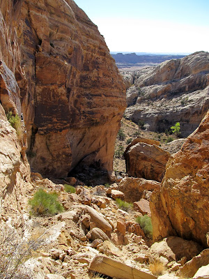 Bouldery section of Spring Canyon