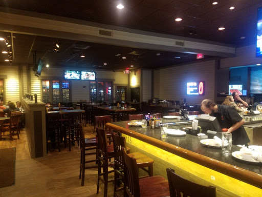 American Restaurant «Smokey Bones Bar & Fire Grill», reviews and photos, 3901 US Hwy 98 N, Lakeland, FL 33809, USA