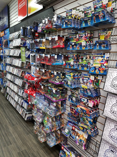 Video Game Store «GameStop», reviews and photos, 8767 Ridgeland Ave, Oak Lawn, IL 60453, USA