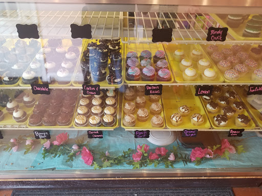 Bakery «Sweet Girlz Bakery», reviews and photos, 40 N 3rd St, Easton, PA 18042, USA