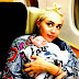 Picha: Miley Cyrus Afuga Nguruwe Kama Pet Wake