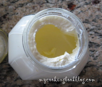 Как се прави заквасена сметана (sour cream)
