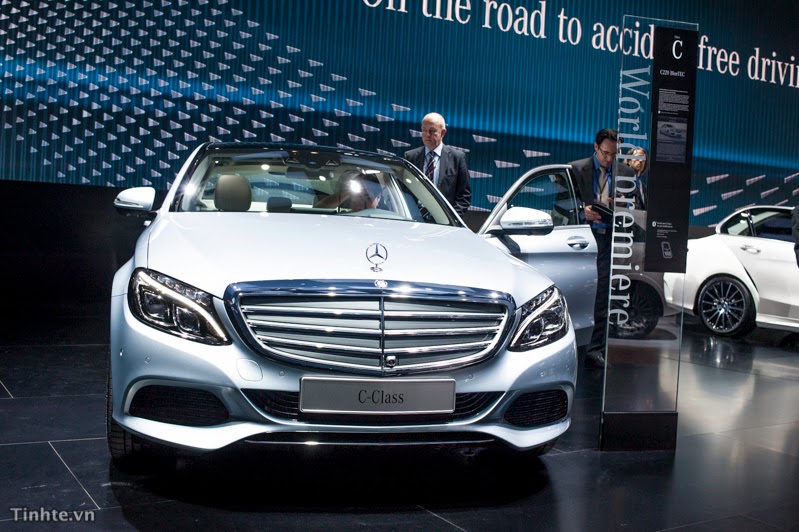 2337625_Tinhte.vn_NAIAS_2014_Mercedes_C-Class-1.