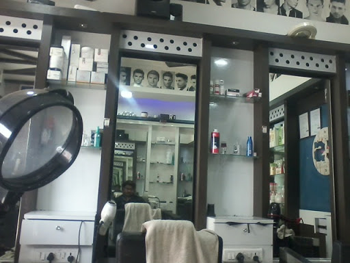 Classic Professional Family Salon & Beauty, Shop No.3, Om Narashiha Krupa Building, Old Dombivli Road, Sastri Nagar, Dombivli West, Dombivli, Maharashtra 421202, India, Hairdresser, state MH