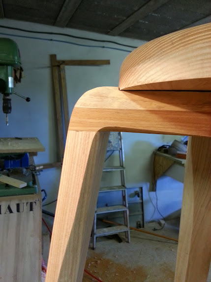 Chaise design pour petit garçon 20140314_095751