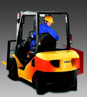 Xe nang Komatsu Diesel Forklift