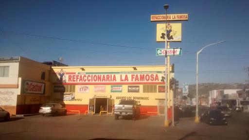 REFACCIONARIAS LA FAMOSA, Quinta y o Benito Juárez 1580, Obrera, 22830 Ensenada, B.C., México, Tienda de repuestos para carro | BC