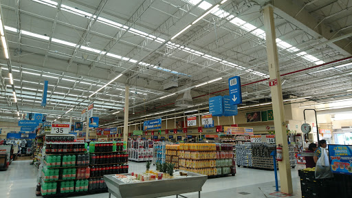 Walmart La Rosita, Blvd. Rodriguez Triana 1950, Residencial los Cedros, 27295 Torreón, Coah., México, Supermercados o tiendas de ultramarinos | COAH