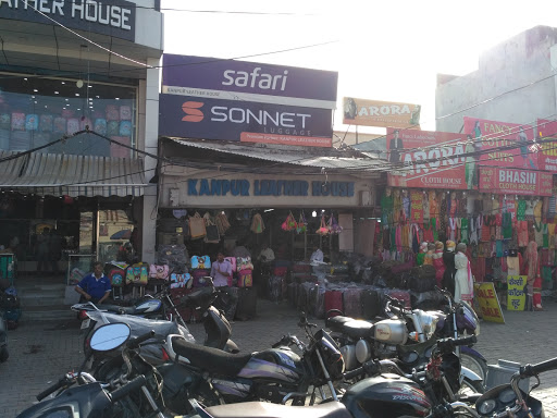 Kanpur Leather House, 56-57, Punjabi Market, Bareilly, Uttar Pradesh 243005, India, Luggage_Shop, state UP