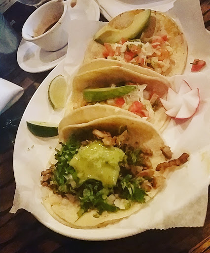 Mexican Restaurant «Chihuahua Mexican Restaurant & Cantina», reviews and photos, 47-02 Greenpoint Ave, Sunnyside, NY 11104, USA