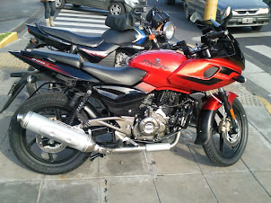 BAJAJ Rouser 220 SNC00104