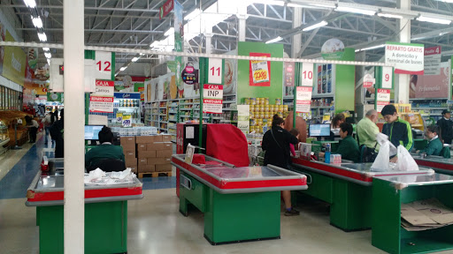 Supermercados La Fama, Freire 756, Constitución, VII Región, Chile, Tienda de alimentos | Maule