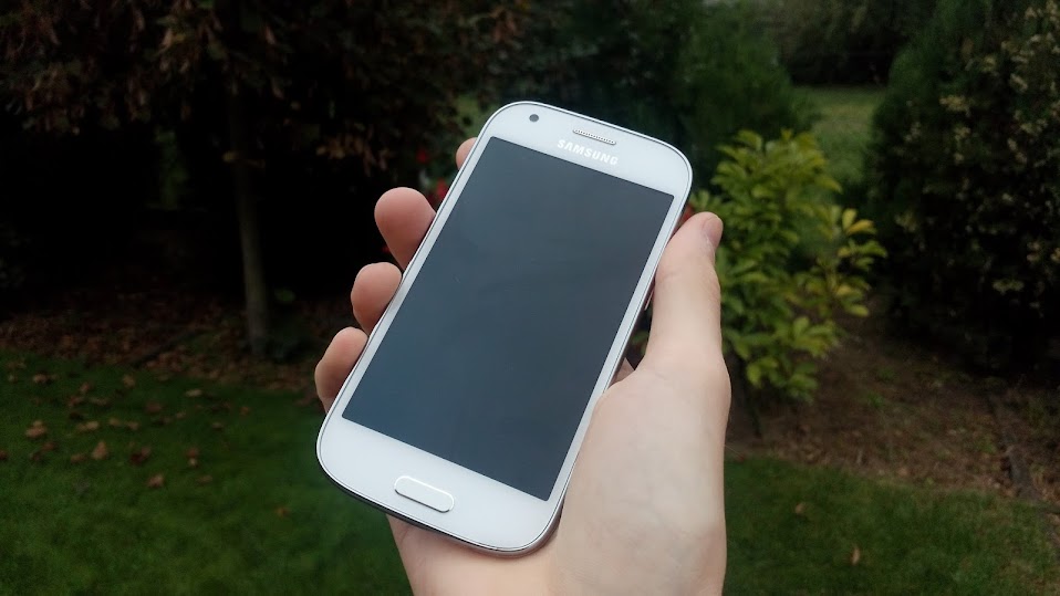 Samsung Galaxy Ace 4 (Style) LTE teszt - a stílus ott van - Tech2.hu