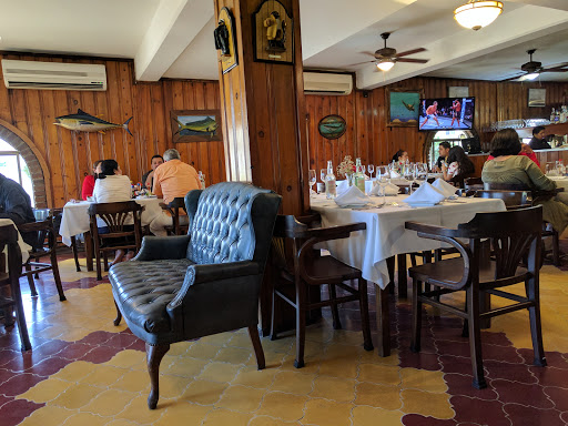 Restaurant Bismark II, Santos Degollado s/n, Zona Central, 23000 La Paz, B.C.S., México, Restaurante de comida para llevar | La Paz