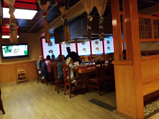 Japanese Restaurant «Kobe Japanese Steakhouse», reviews and photos, 2907 W 6th St, Lawrence, KS 66049, USA