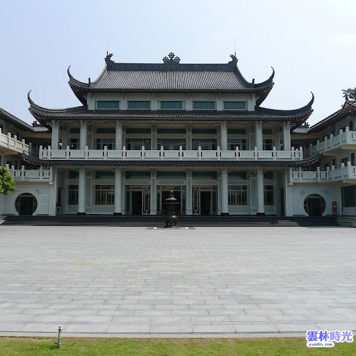 林內的廟宇-日式建築風的圓明禪寺