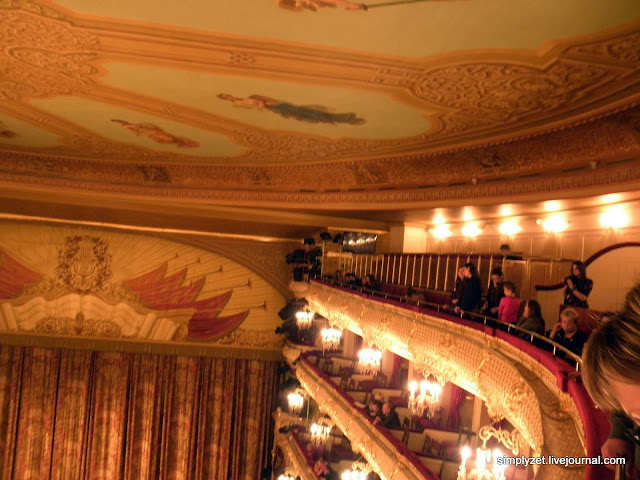 Большой театр балкон 4 яруса