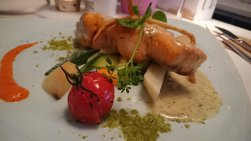 Leuk Restaurant