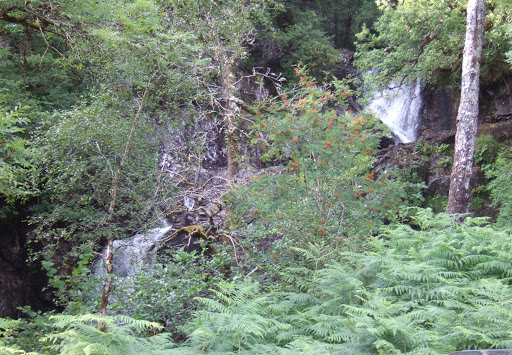 Eas Chia-aig Waterfall