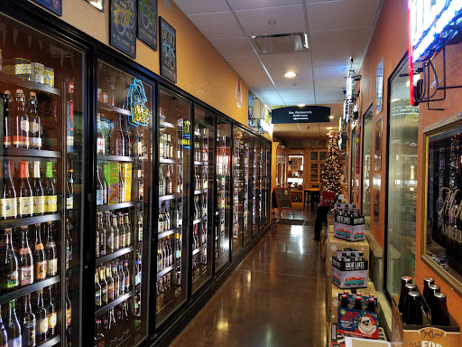 Store «Red, Wine & Brew - Wine Down Lounge», reviews and photos, 9620 Old Johnnycake Ridge Rd, Mentor, OH 44060, USA
