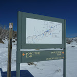 Signpost at the intersection of Porcupine and Link Track (300994)