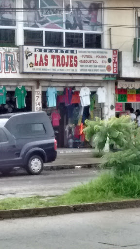 Articulos Deportivos Las Trojes, Blvd. Antonio Madrazo 417, Las Trojes, 37227 León, Gto., México, Tienda de deportes | GTO