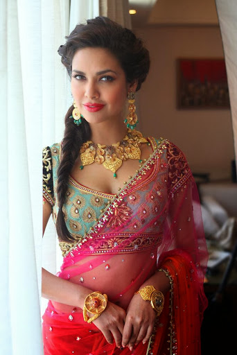 Esha Gupta Photos