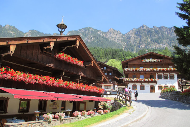 Viajar por Austria es un placer - Blogs de Austria - Viernes 26 de julio de 2013 Hall in Tyrol, Wattens, Alpbach, Salzburgo (14)