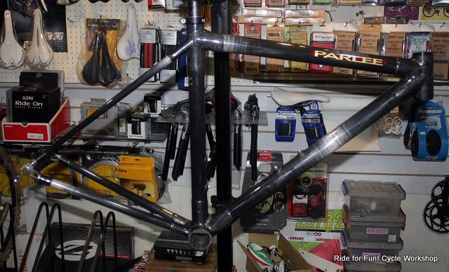Ride for Fun! Cycle Workshop: Parlee Z1 搭配Shimano Dura Ace Di2