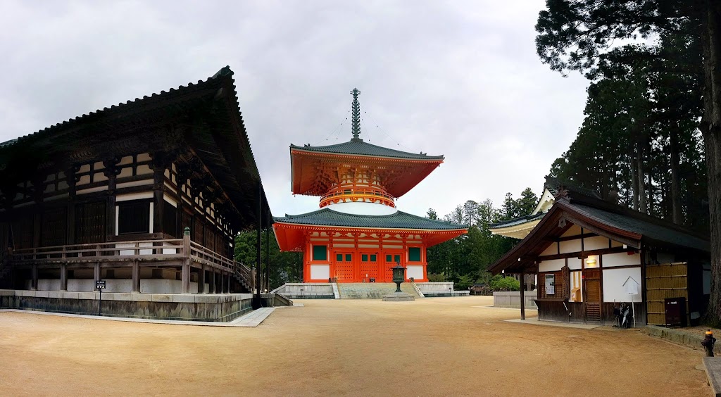 Pagoda Konpon Daito en Danjo Garan, Koyasan