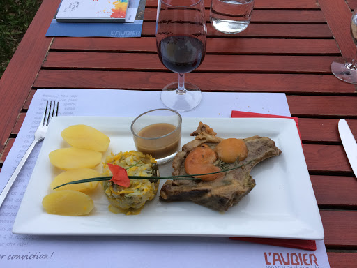 L'AUBIER Eco-Hôtel Montezillon