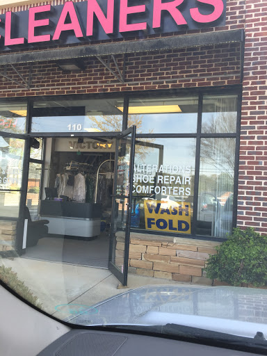Dry Cleaner «Valu Cleaners», reviews and photos, 24 E Crossville Rd, Roswell, GA 30075, USA
