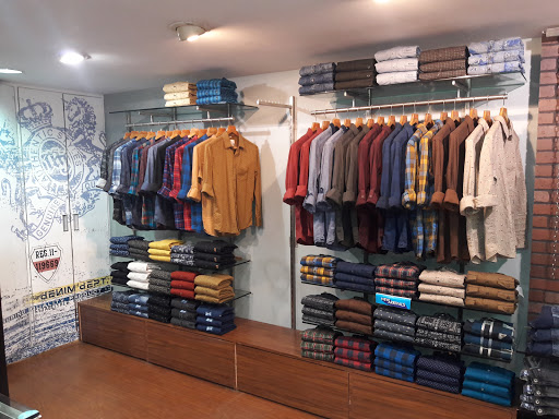 Exclusive Mufti Jeans Store, Thanur Complex, Shop No. 2&3, Near Babubhai Parikh Pool, Sykes Extension, Kolhapur, Maharashtra 416001, India, Shopping_Centre, state MH