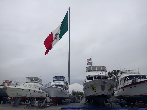 Baja Naval, S.A. De C.V., Avenida de la Marina #10, Centro, 22800 Ensenada, B.C., México, Servicio de alquiler de embarcaciones | BC