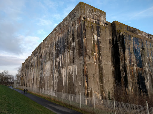 Denkort Bunker Valentin