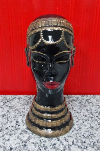  AFRICAN LADY WITH NECKLACE STATUE FIGURINE 13