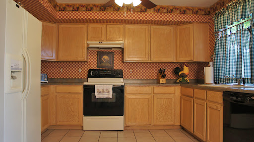 Picture of kitchen