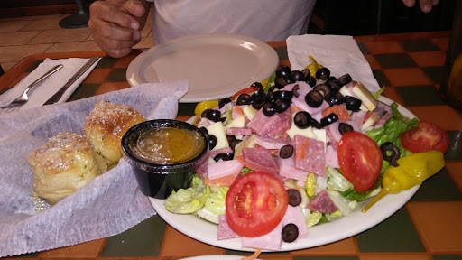 Italian Restaurant «Italian Kitchen», reviews and photos, 2121 14th Ave, Vero Beach, FL 32960, USA
